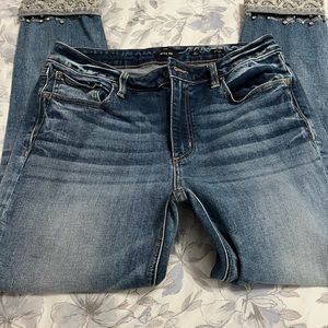 NWOT Miss Me Ankle Skinny w beaded cuff